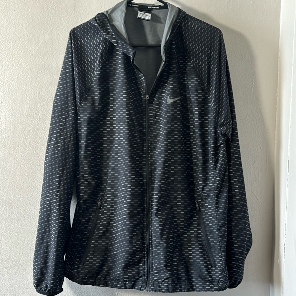 Nike windbreaker